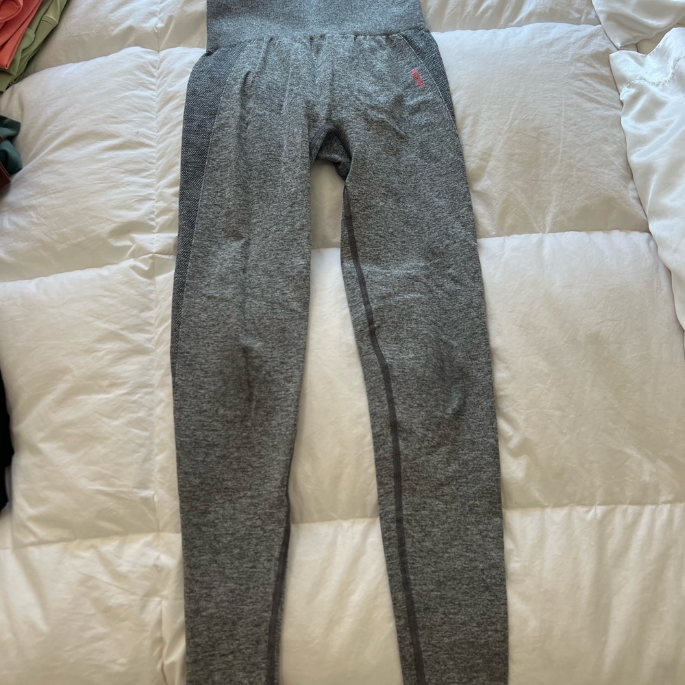 Gymshark Gray High-Waisted Leggings